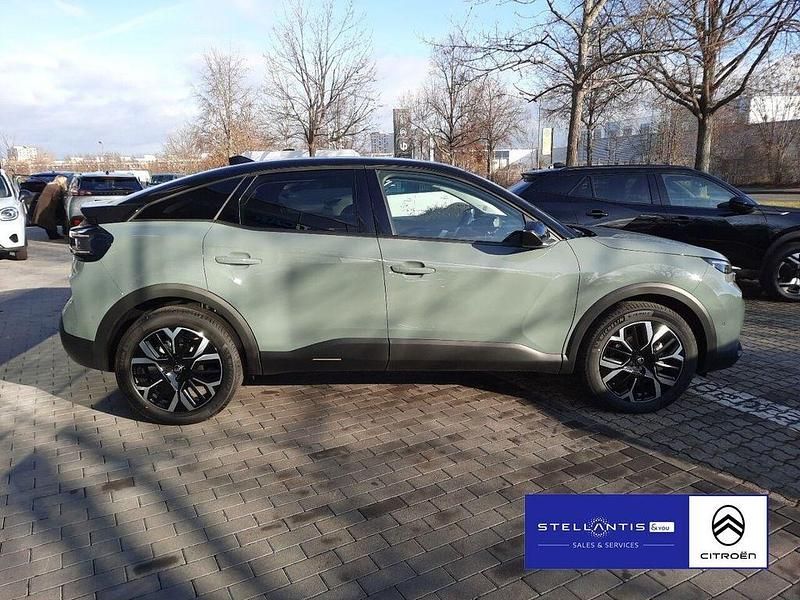 Gebraucht Citroën C4 PureTech 131 PS (96 kW) 2025 Grün Limousine