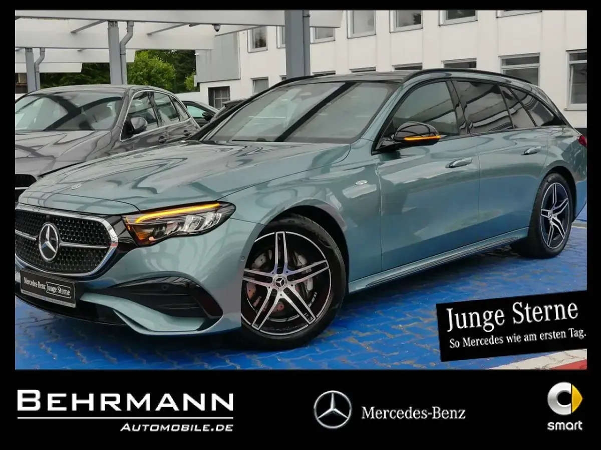 Gebraucht Mercedes E300 AMG 313 PS (230 kW) 2025 Kombi
