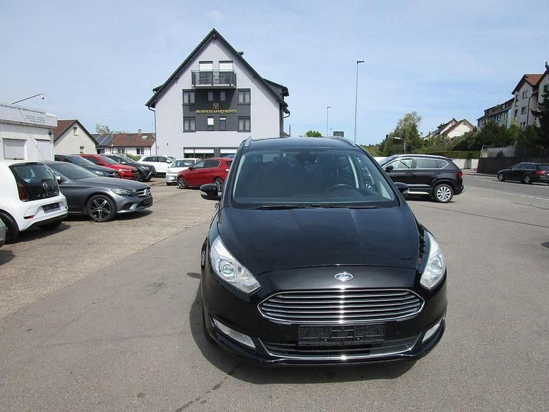 Używany Ford Galaxy Titanium 150 KM (110 kW) 2016 Czarny Minivan