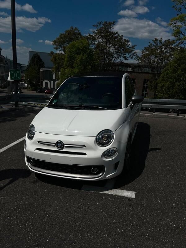 Weiß Gebraucht 2019 Fiat 500 Cabrio | 28.000 € - Bild 1/4
