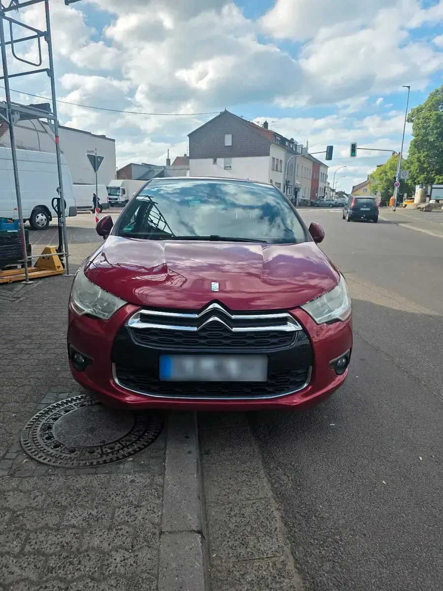 Gebraucht Citroën DS4 120 PS (88 kW) 2013 Kleinwagen