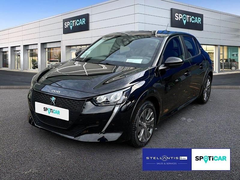 Schwarzlackierung (metallic) Gebraucht 2021 Peugeot e-208 Active Kleinwagen | 15.568 € (Fairer Preis) - Bild 1/4