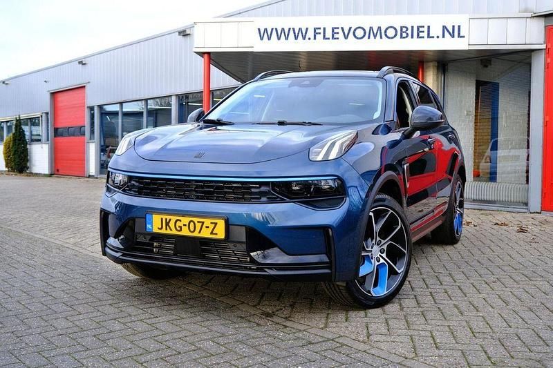 Blau Gebraucht 2021 Lynk & Co 01 SUV | 22.449 € (Fairer Preis) - Bild 1/4