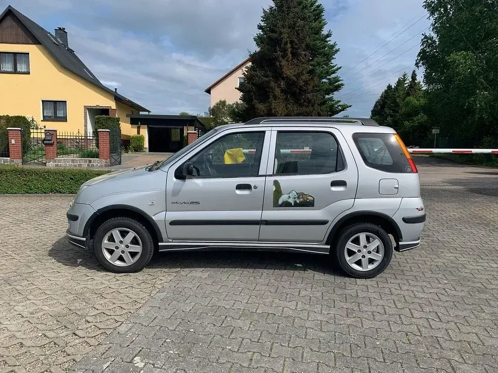 Gebraucht Suzuki Ignis Comfort 94 PS (69 kW) 2005 Grau Kleinwagen