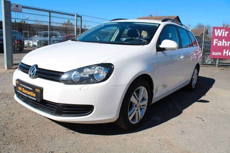 Weiß Gebraucht 2012 VW Golf VI Trendline Kombi | 6.999 € (Fairer Preis) - Bild 1/4