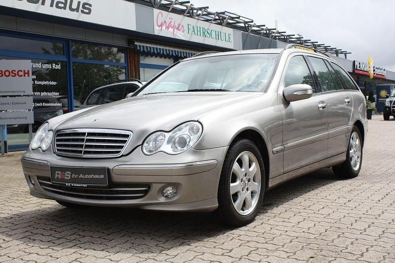 Silber Gebraucht 2004 Mercedes C270 Kombi | 2.995 € (Fairer Preis) - Bild 1/4