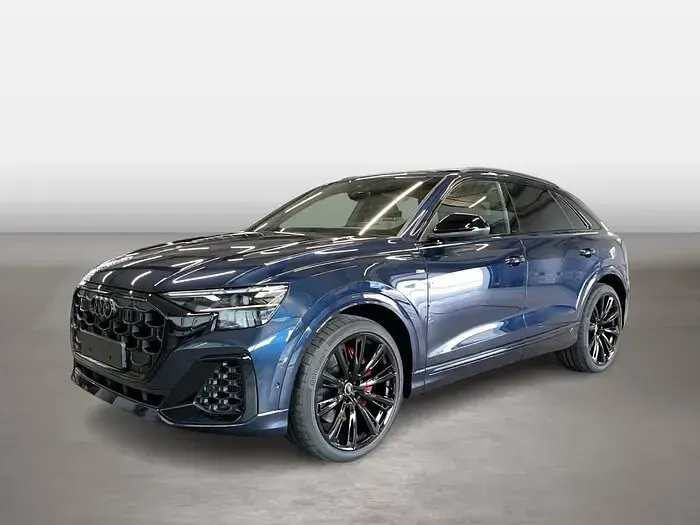 Gebraucht Audi Q8 Business 394 PS (289 kW) 2026 SUV