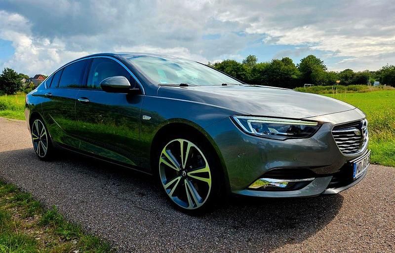 Gebraucht Opel Insignia Ultimate 170 PS (125 kW) 2018 Grau Limousine