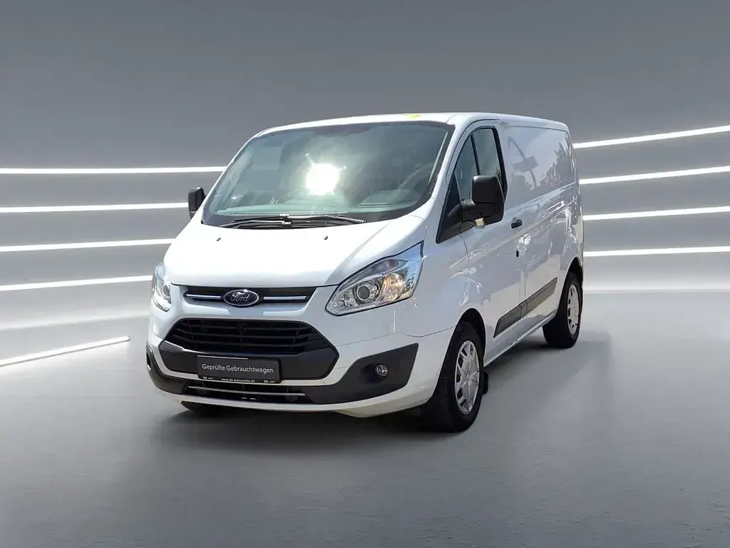Gebraucht Ford Transit Custom 131 PS (96 kW) 2019 Weiß Van