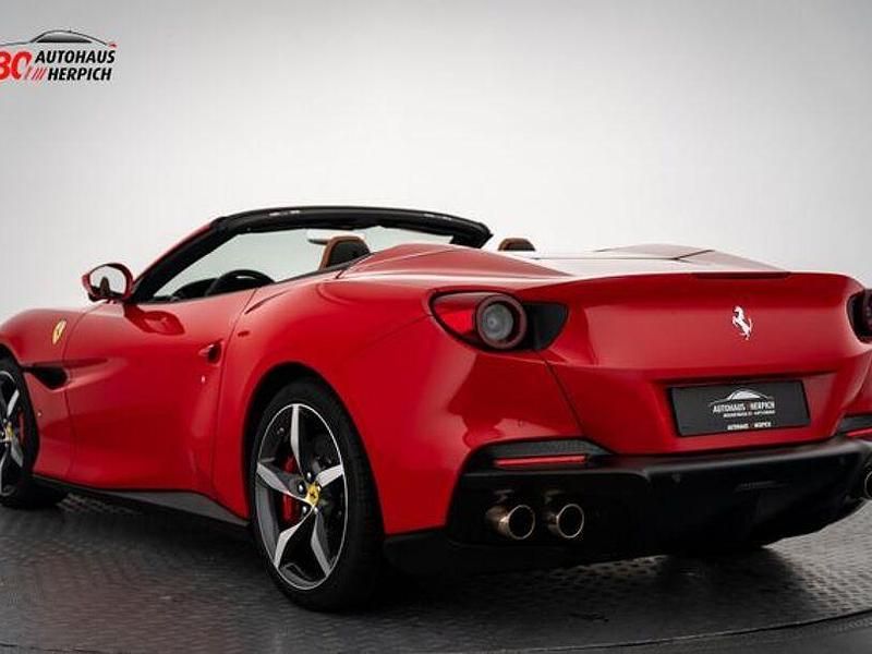 Gebraucht Ferrari Portofino 620 PS (456 kW) 2023 Andere Cabrio