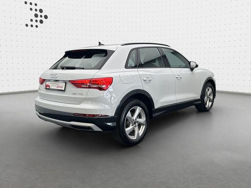 Gebraucht Audi Q3 Advanced 150 PS (110 kW) 2025 Gletscherweiß metallic SUV