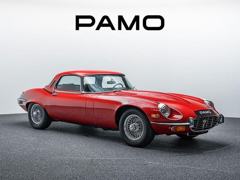 Rot Gebraucht 1973 Jaguar E-Type Cabrio | 69.900 € - Bild 1/4