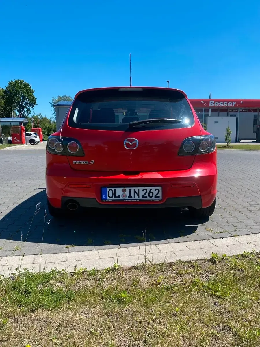 Gebraucht Mazda 3 143 PS (105 kW) 2007 Rot Kleinwagen