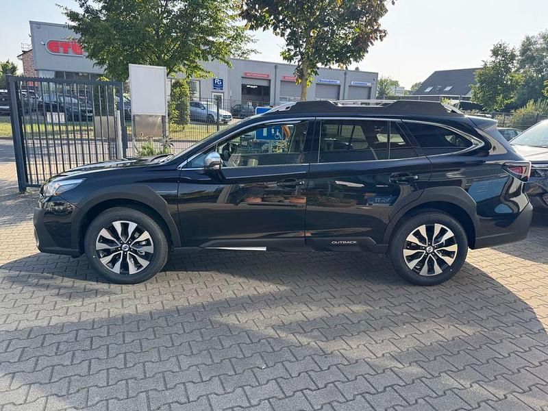 Neu Subaru Outback Platinum 169 PS (124 kW) 2025 Schwarz SUV