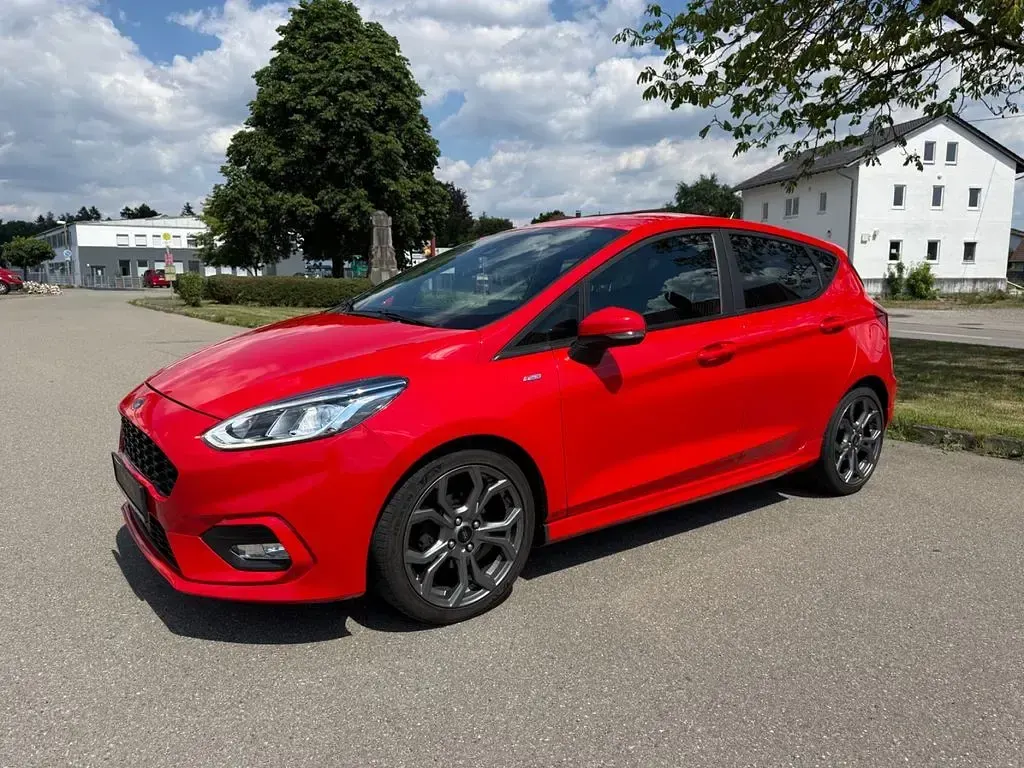 Gebraucht Ford Fiesta ST-Line 125 PS (91 kW) 2018 Race red Kleinwagen