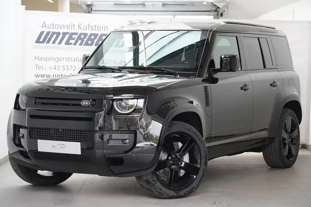 Gebraucht Land Rover Defender SE Dynamic 300 PS (220 kW) 2026 Schwarz SUV