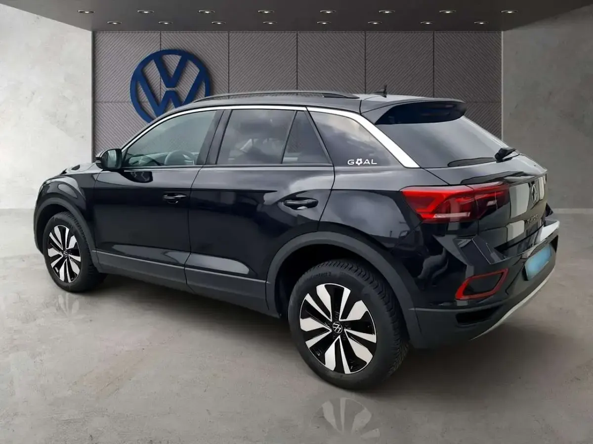 Second-hand VW T-Roc Goal 116 CP (85 kW) 2025 Negru SUV