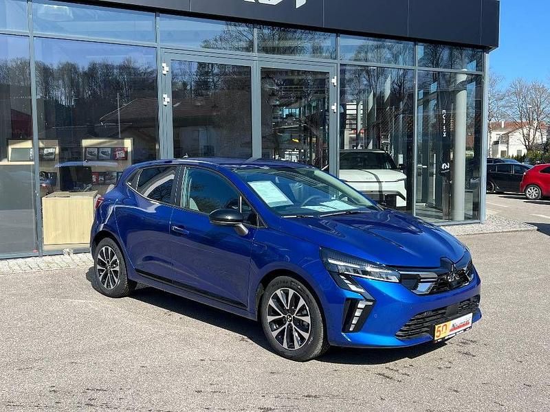 Neu Mitsubishi Colt Plus 67 PS (49 kW) 2025 Blau Limousine