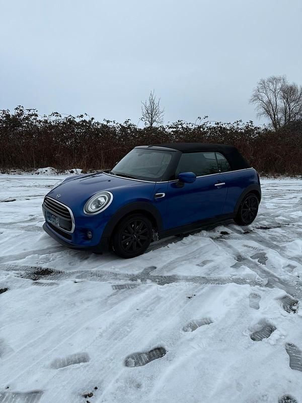 Gebraucht Mini Cooper Cabriolet 136 PS (100 kW) 2019 Blau Cabrio