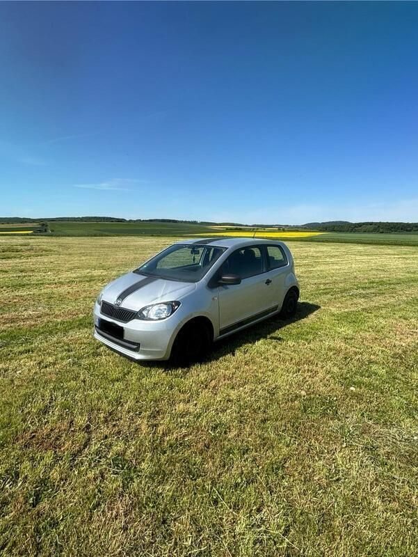 Silber Gebraucht 2014 Skoda Citigo Kleinwagen | 2.600 € (Guter Preis) - Bild 1/4