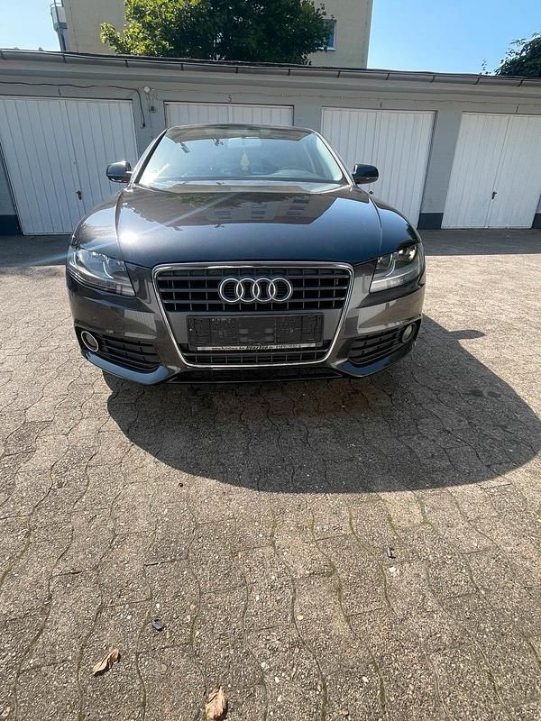 Schwarz Gebraucht 2011 Audi A4 Limousine | 5.500 € (Superpreis) - Bild 1/4