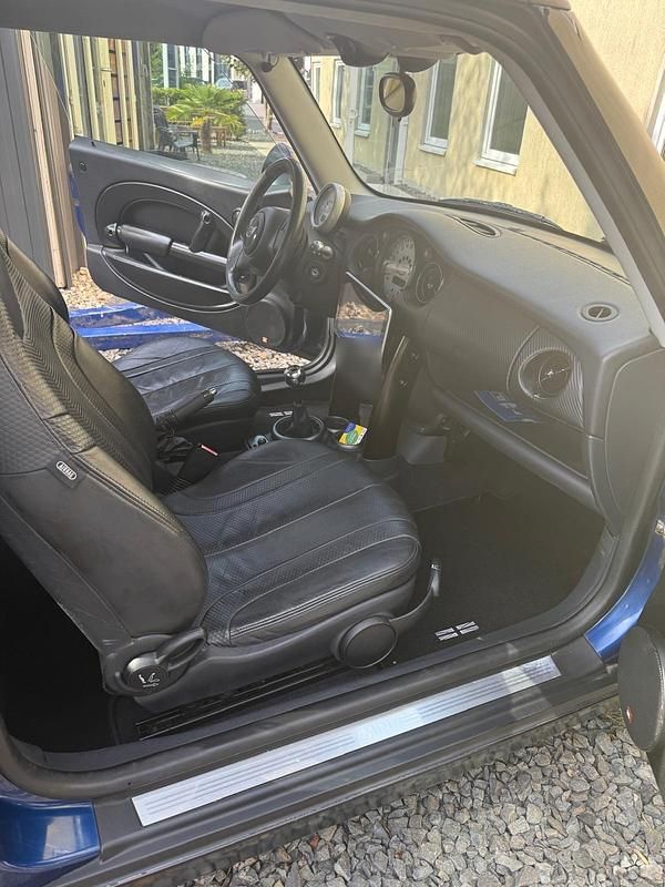 Gebraucht Mini ONE 90 PS (66 kW) 2001 Blau Kleinwagen