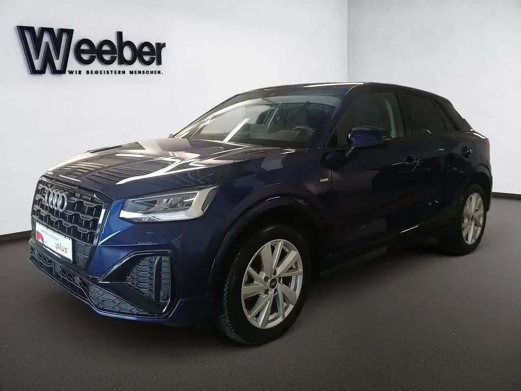 Gebraucht Audi Q2 S-Line 190 PS (139 kW) 2025 Navarrablau (metallic) SUV