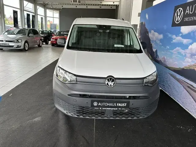 Gebraucht VW Caddy 122 PS (89 kW) 2024 Weiß Van / Kleinbus