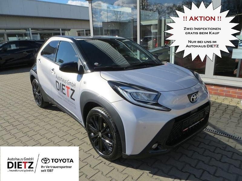 Light purple silver Gebraucht 2025 Toyota Aygo Edition Kleinwagen | 19.990 € (Fairer Preis) - Bild 1/4