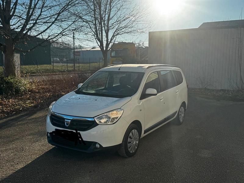 Second-hand Dacia Lodgy 131 CP (96 kW) 2017 Alb Monovolum