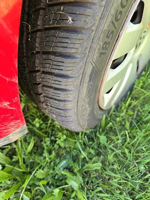 Gebraucht VW Polo 75 PS (55 kW) 2002 Rot Kombi