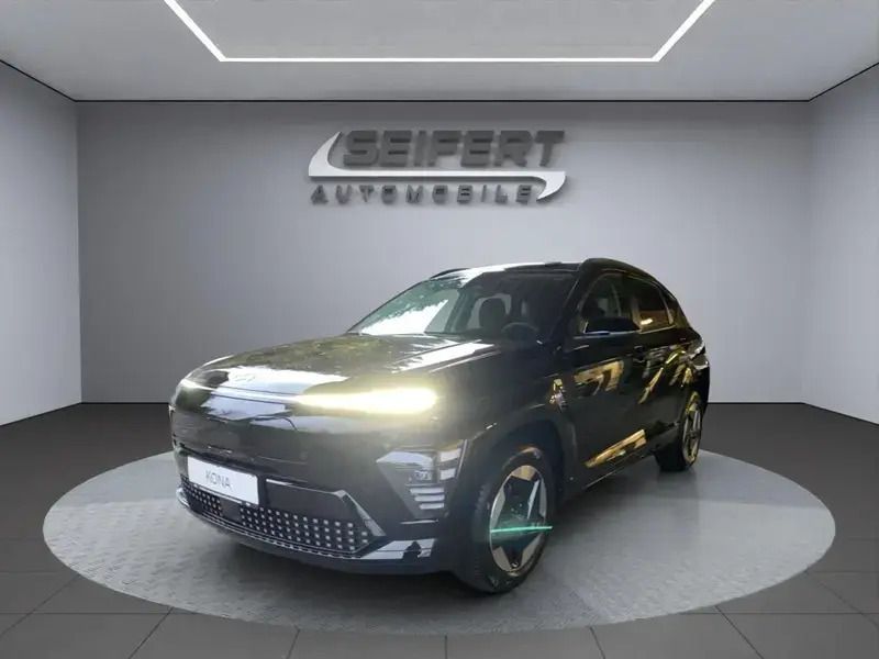 Abyss black / mic Neu 2025 Hyundai Kona Trend SUV | 38.490 € (Fairer Preis) - Bild 1/1