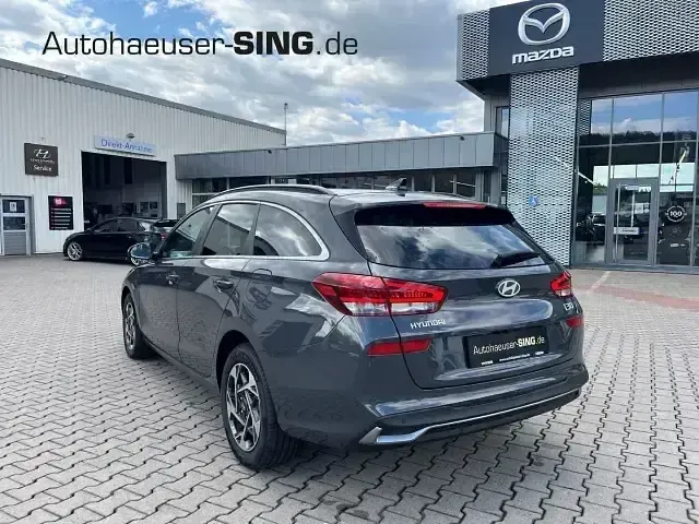 Neu Hyundai i30 140 PS (102 kW) 2025 Grau (ecotronic gray ) Kombi