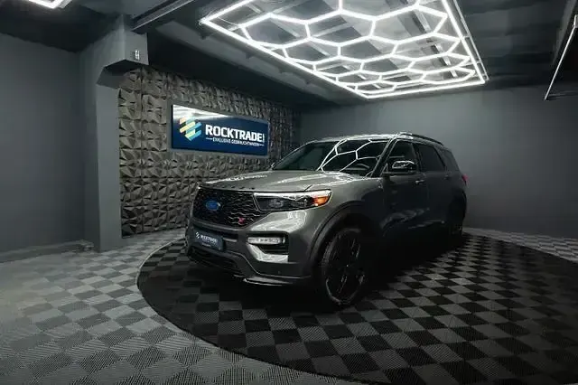 Usado Ford Explorer ST-Line 407 CV (299 kW) 2020 Gris SUV
