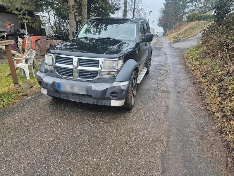 Schwarz Gebraucht 2008 Dodge Nitro SUV | 4.999 € (Fairer Preis) - Bild 1/4