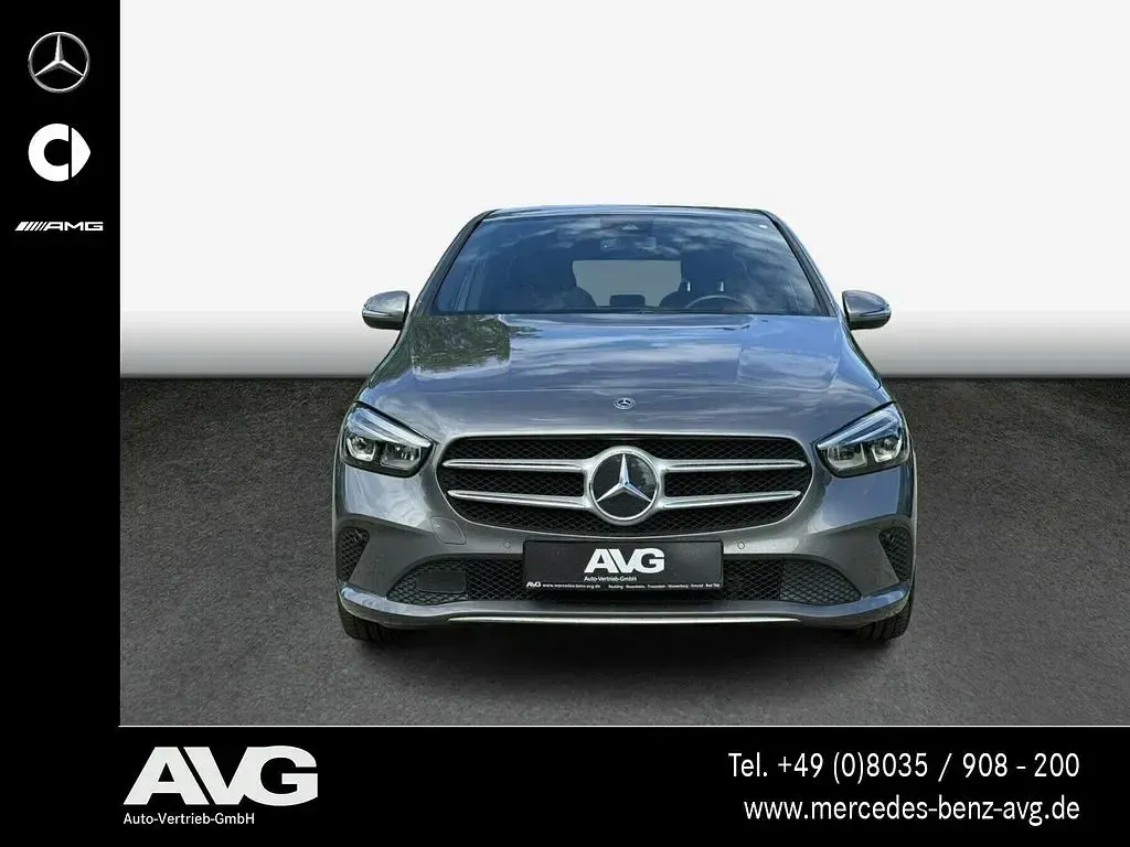 Gebraucht Mercedes B180 Progressive 136 PS (100 kW) 2019 Grau Van / Kleinbus