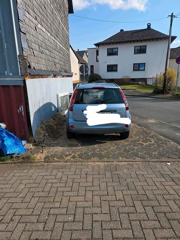 Gebraucht Ford Fiesta 67 PS (49 kW) 2007 Blau Kleinwagen