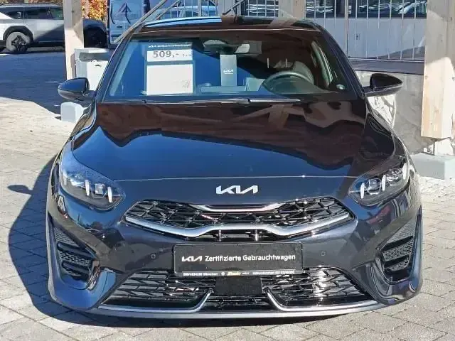 Gebraucht Kia ProCeed 140 PS (102 kW) 2024 Schwarz Kombi