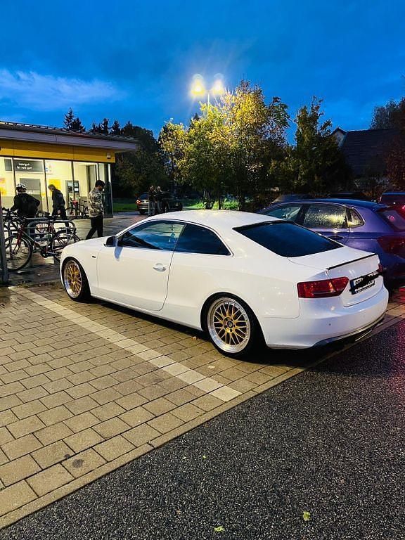 Gebraucht Audi A5 Sport 275 PS (202 kW) 2009 Schwarz Coupé