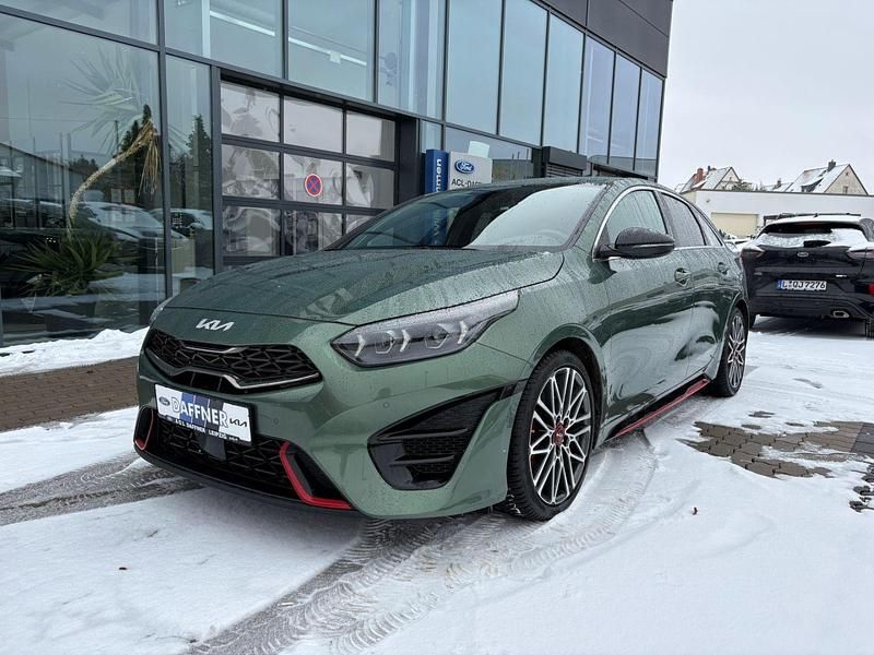 Gebraucht Kia ProCeed GT GT 204 PS (150 kW) 2023 Grün Kleinwagen
