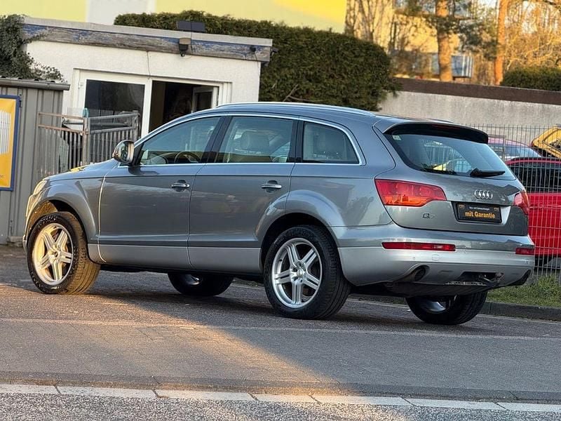 Second-hand Audi Q7 Design 232 CP (170 kW) 2007 Gri SUV