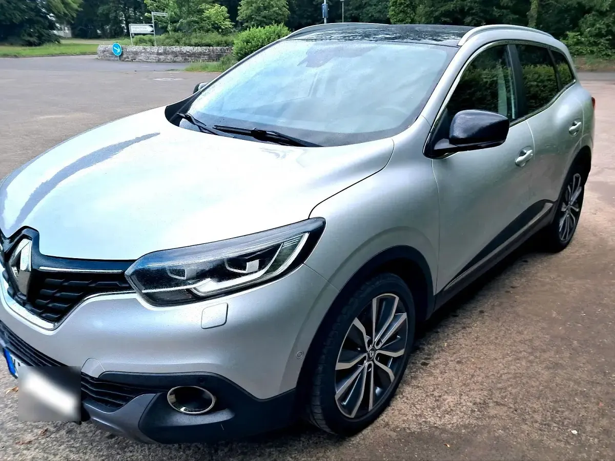 Gebraucht Renault Kadjar Bose Edition 131 PS (96 kW) 2016 Silber SUV