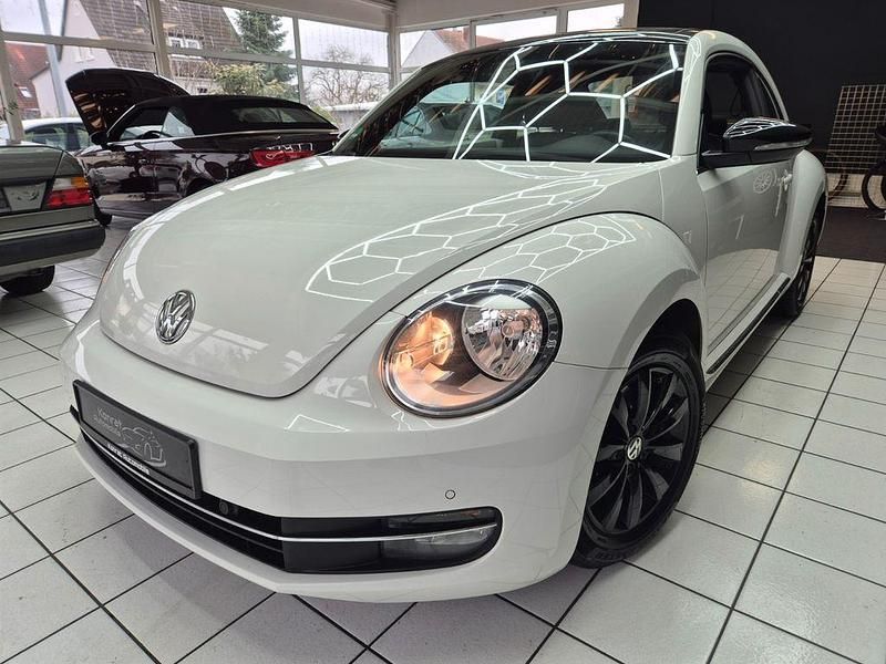 Gebraucht VW Beetle Design 160 PS (117 kW) 2013 Weiß Kleinwagen