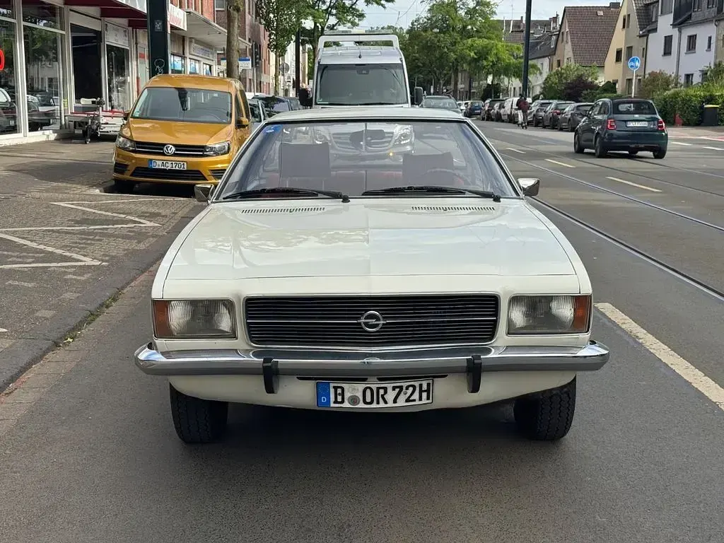 Gebraucht Opel Rekord 97 PS (71 kW) 1972 Beige Coupé