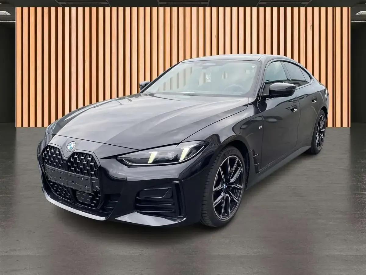 Gebraucht BMW 430 Comfort Edition 245 PS (180 kW) 2025 Schwarz schwarz (metallic) Coupé