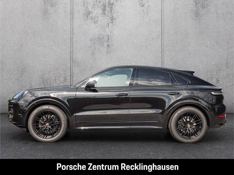 Gebraucht Porsche Cayenne 470 PS (345 kW) 2025 Schwarz SUV