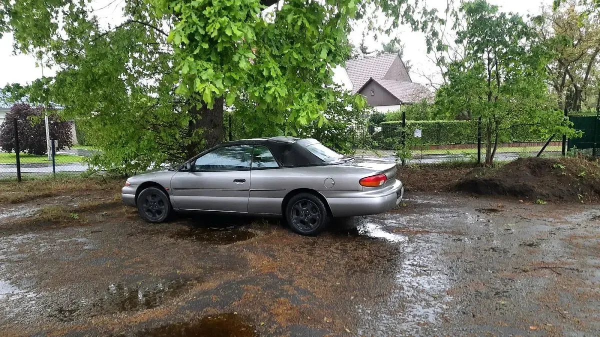 Usado Chrysler Stratus 130 CV (95 kW) 1998 Descapotable