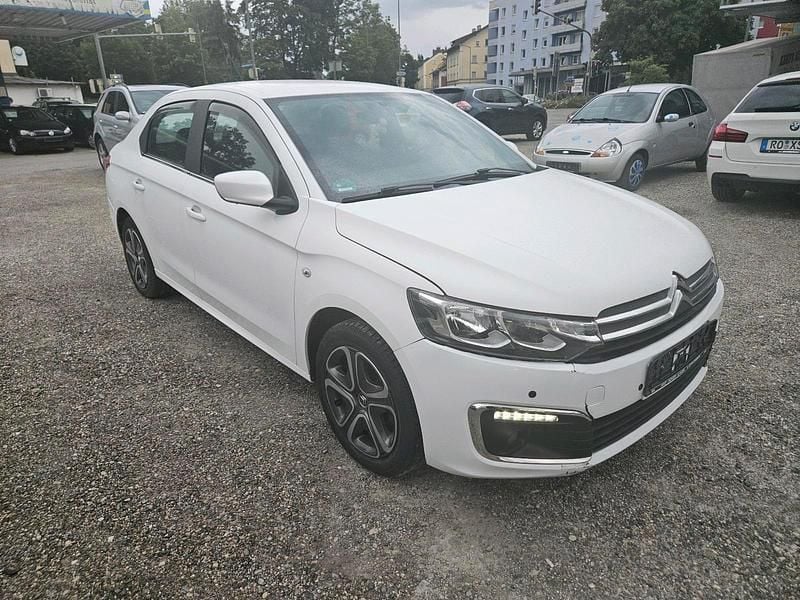 Weiß Gebraucht 2017 Citroën C-Elysee I PureTech Limousine | 4.900 € (Guter Preis) - Bild 1/4