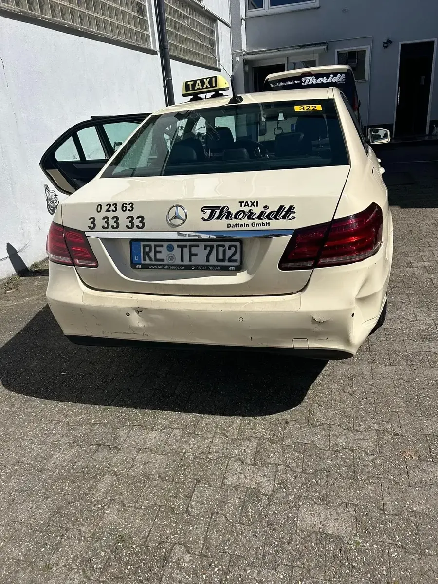 Brugt Mercedes E200 136 HK (100 kW) 2014 Gul Sedan