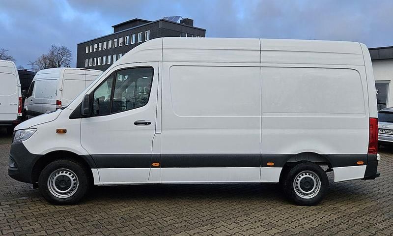 Gebraucht Mercedes Sprinter 170 PS (125 kW) 2024 Weiß Van